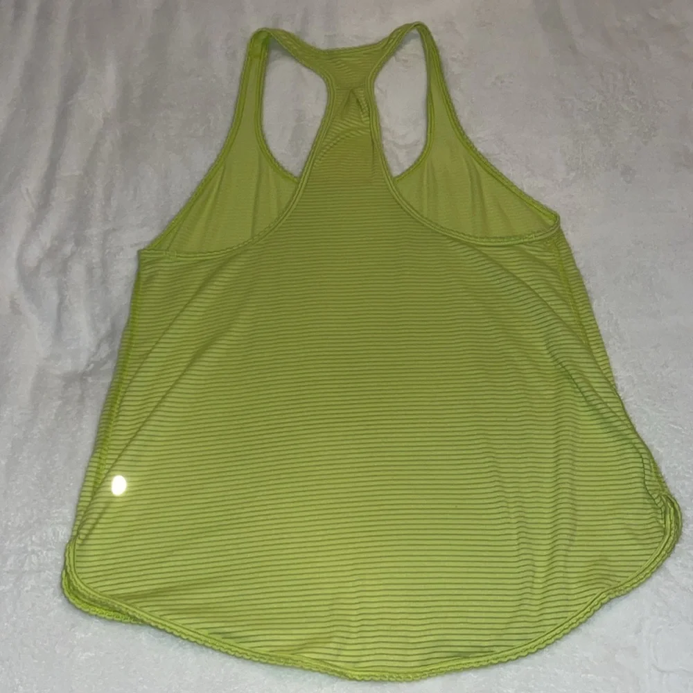 lululemon athletica brighten up